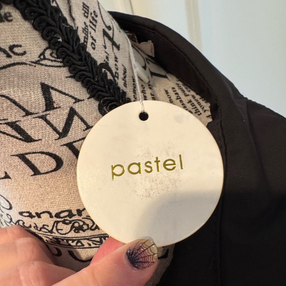 ✨ Pastel Brand Asymmetrical Blouse – Black, Size M (NWT) ✨ - Picture 7 of 11